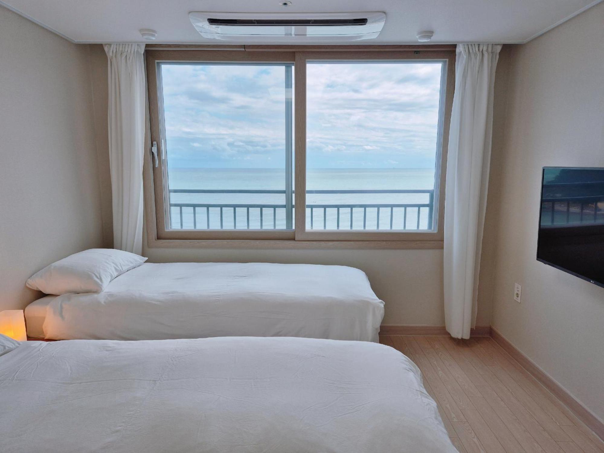 The First Ocean Songjeong Otel Busan Dış mekan fotoğraf