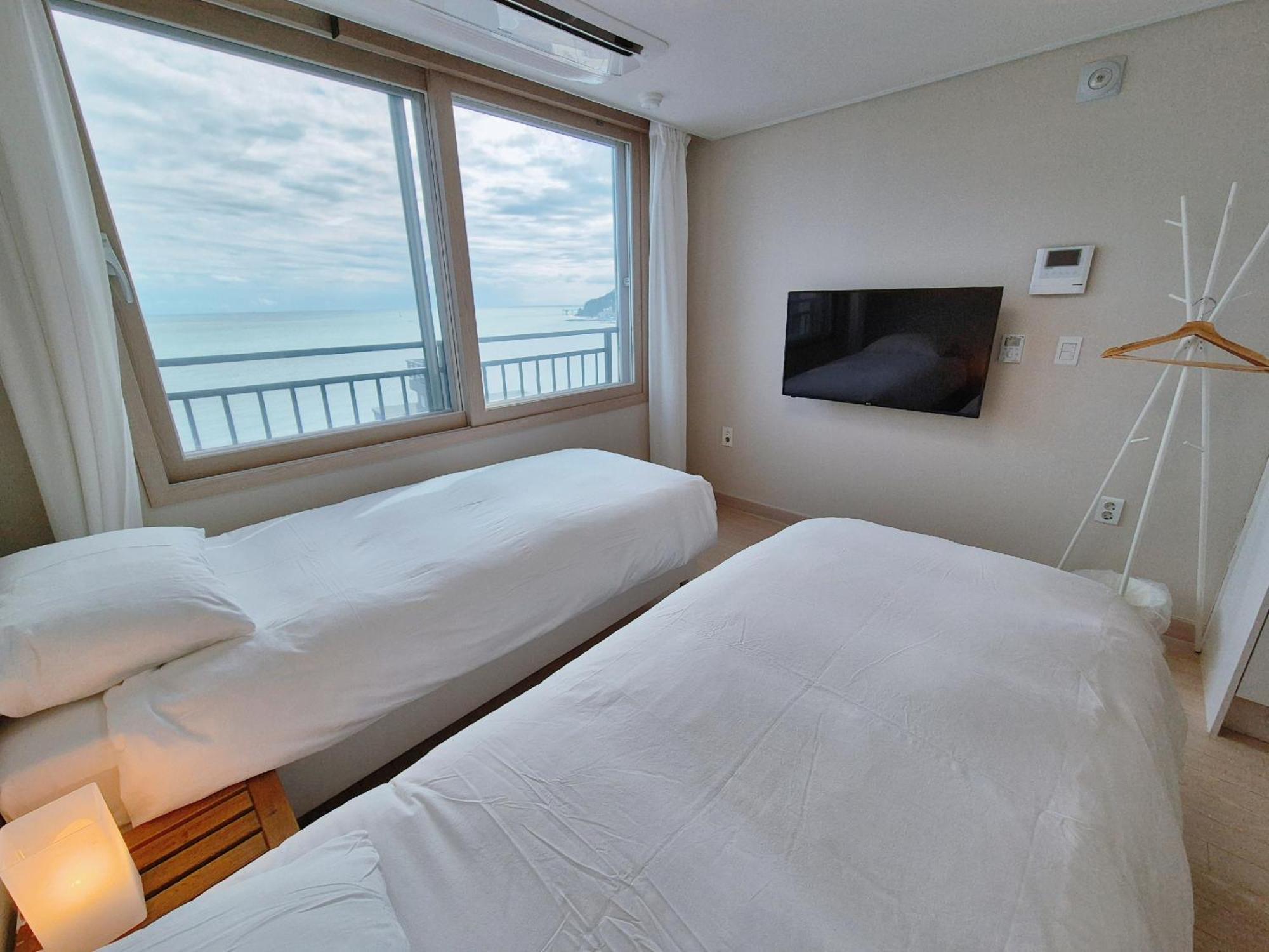 The First Ocean Songjeong Otel Busan Dış mekan fotoğraf