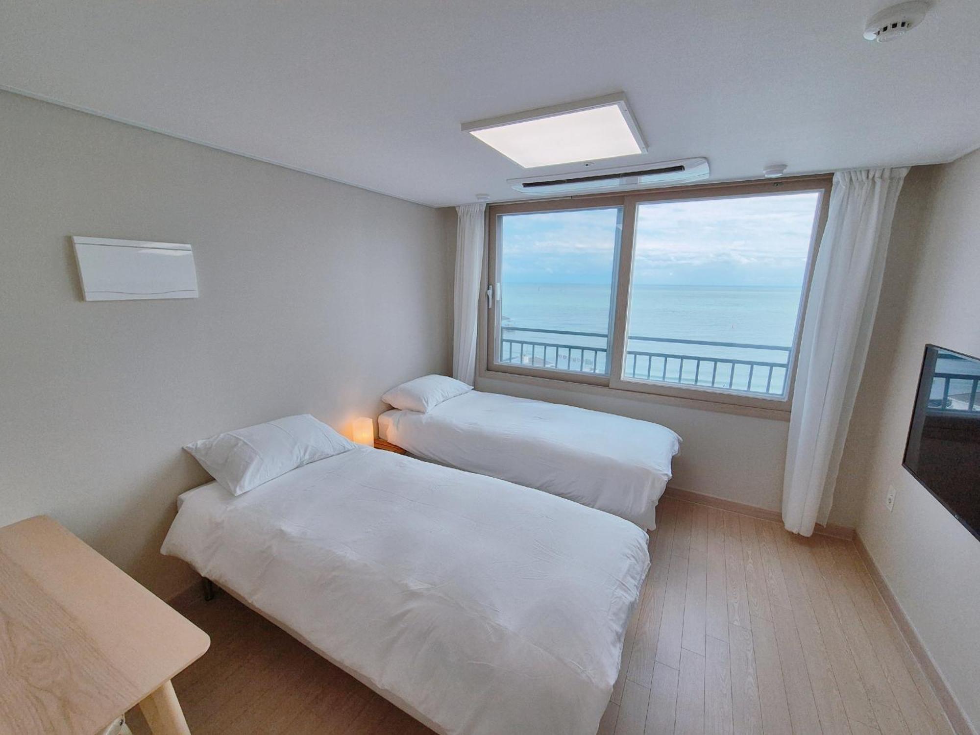 The First Ocean Songjeong Otel Busan Dış mekan fotoğraf