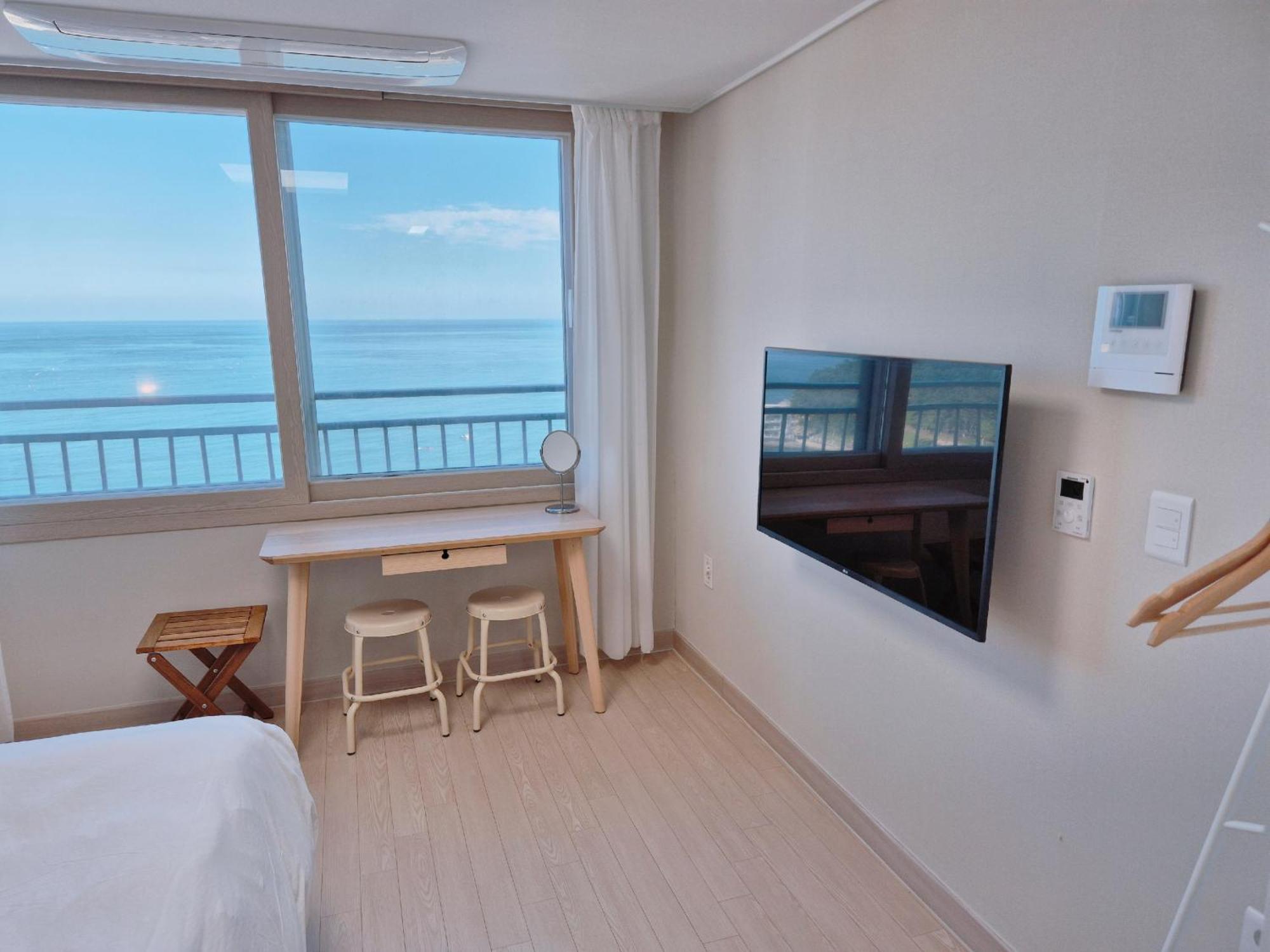 The First Ocean Songjeong Otel Busan Dış mekan fotoğraf