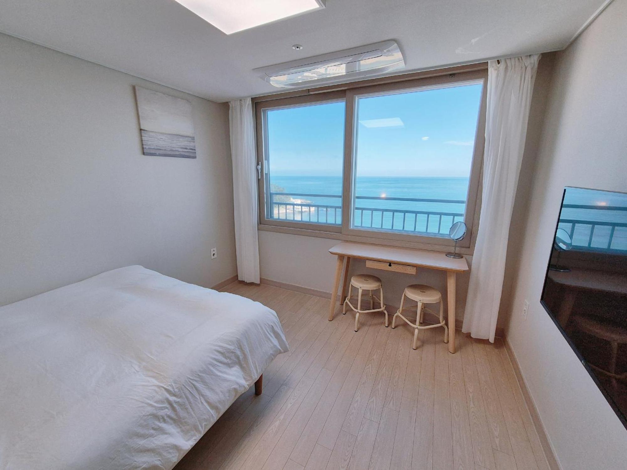 The First Ocean Songjeong Otel Busan Dış mekan fotoğraf