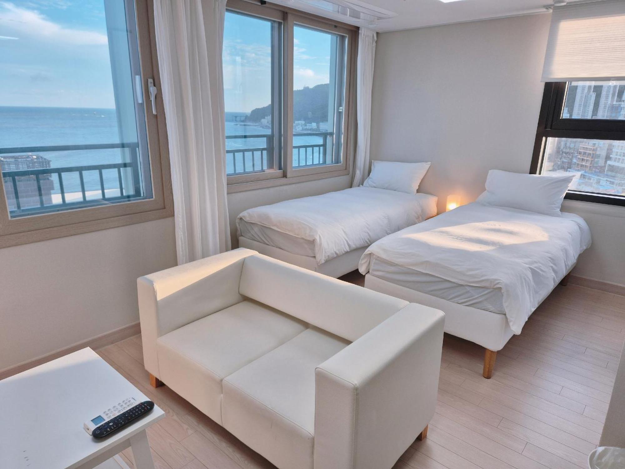 The First Ocean Songjeong Otel Busan Dış mekan fotoğraf
