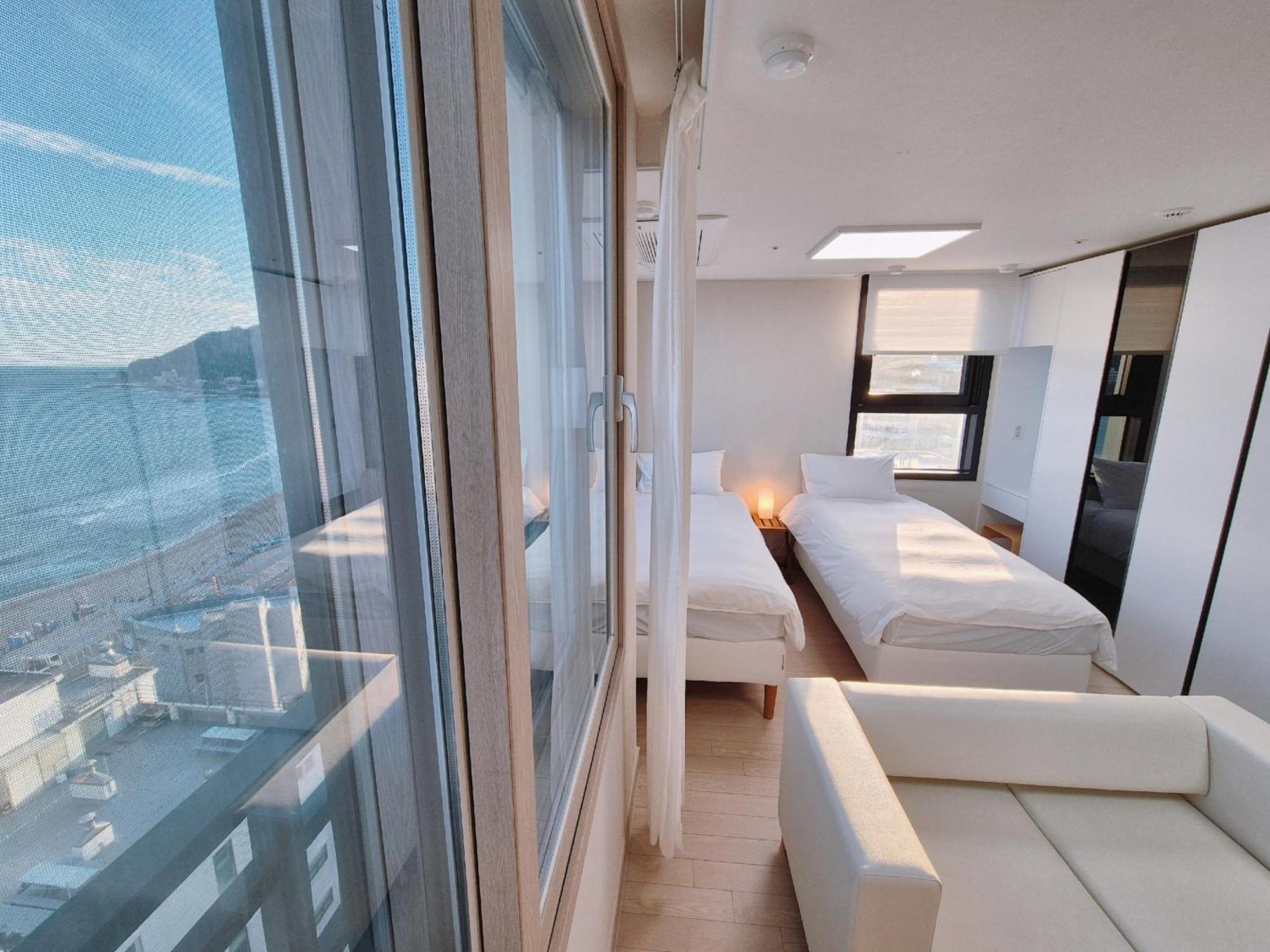 The First Ocean Songjeong Otel Busan Dış mekan fotoğraf